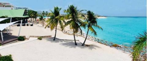 Sonesta Maho Beach Resort, Casino & Spa