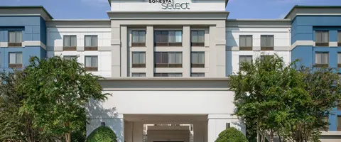 Complimentary Airport Shuttle