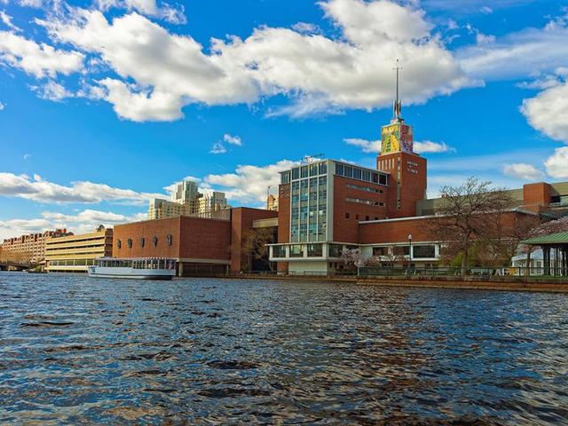 Museum of Science Stay and Play Package