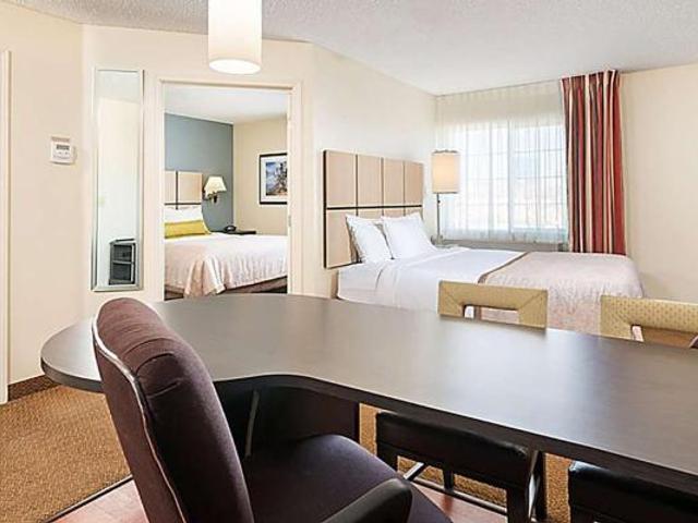 Sonesta Simply Suites Houston - NASA Clear Lake Image